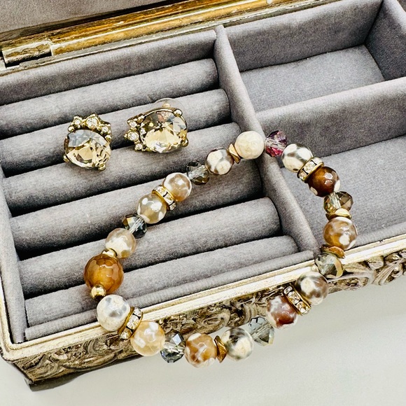 🔥 Gorgeous Smoky Crystal Earrings & Agate Bracelet - Picture 9 of 16